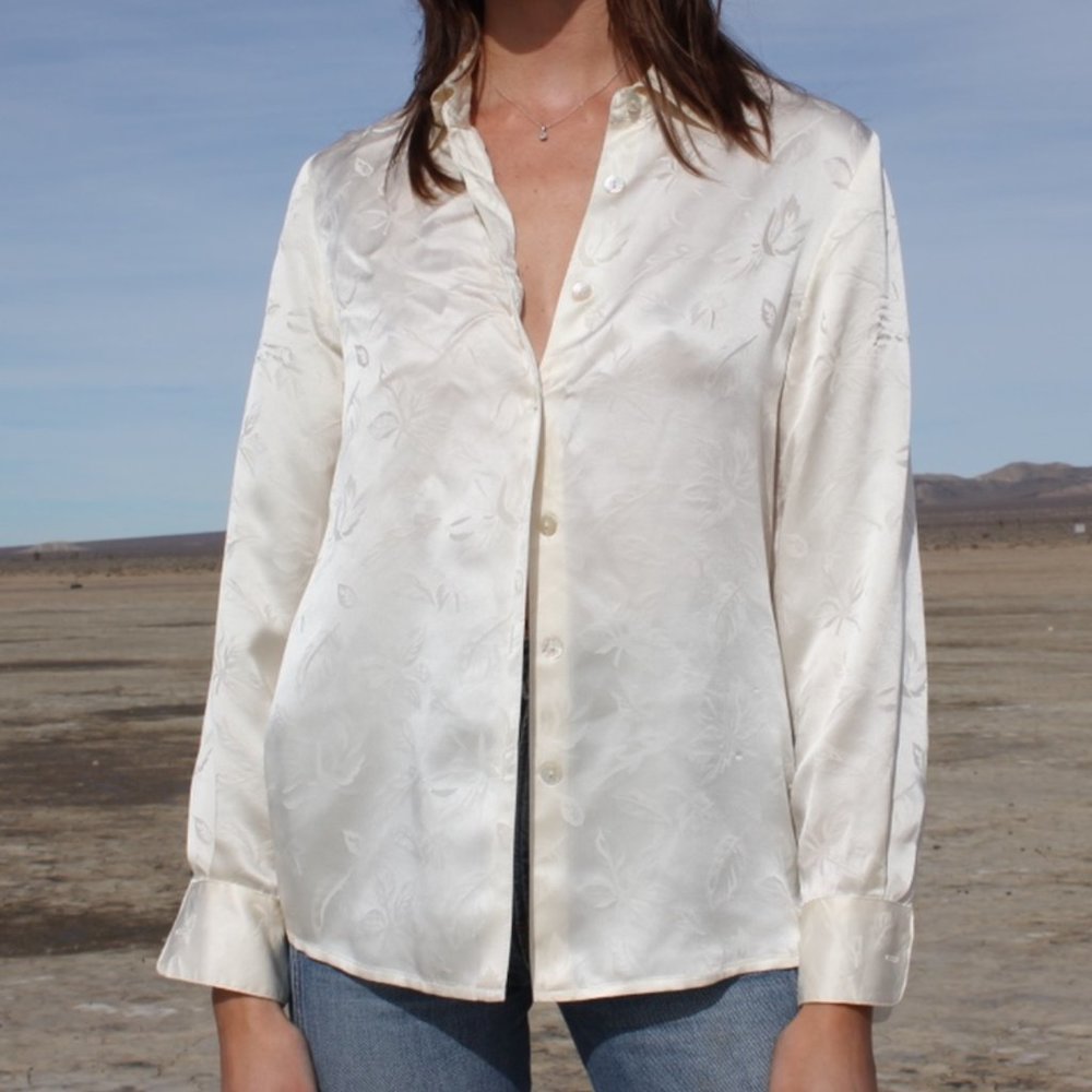 VINTAGE 100% SILK CREAMY PLANT PRINT BLOUSE